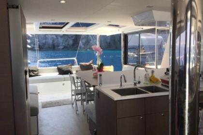 Catamaran  “ Roma” Bali 4.6