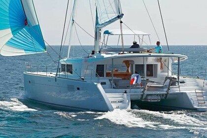 Rental Catamaran LAGOON  450 Port Grimaud