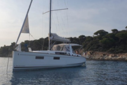 Location Voilier Beneteau Oceanis 35.1 Saint-Raphaël