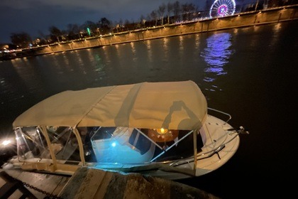 Location Bateau à moteur Pacific Craft 2021 Paris
