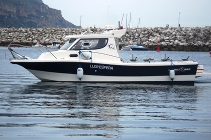 Charter Motorboat Levant 880 Sport Fishing SL Sesimbra
