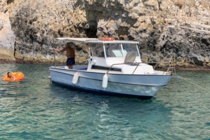 Noleggio Barca a motore Omnia 7.50 Siracusa
