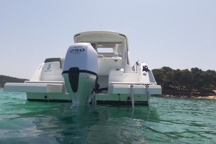 NEW Beneteau Antares 8 OB