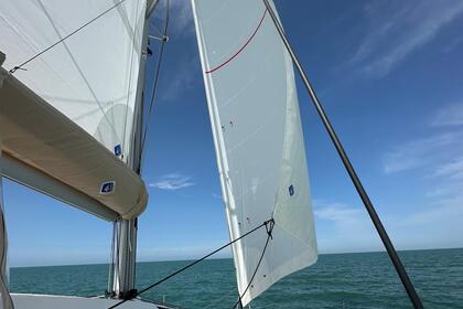 ?? Dream Cruise to the Grenadines and/or Dominica Catamaran IA Orana Experience a unique journey aboard our high-end catamaran, combining comfort and tropical adventure.