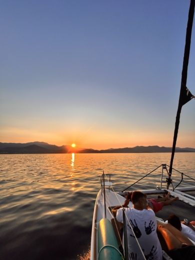 Catamaran Lagoon Lagoon 450 F Boat layout