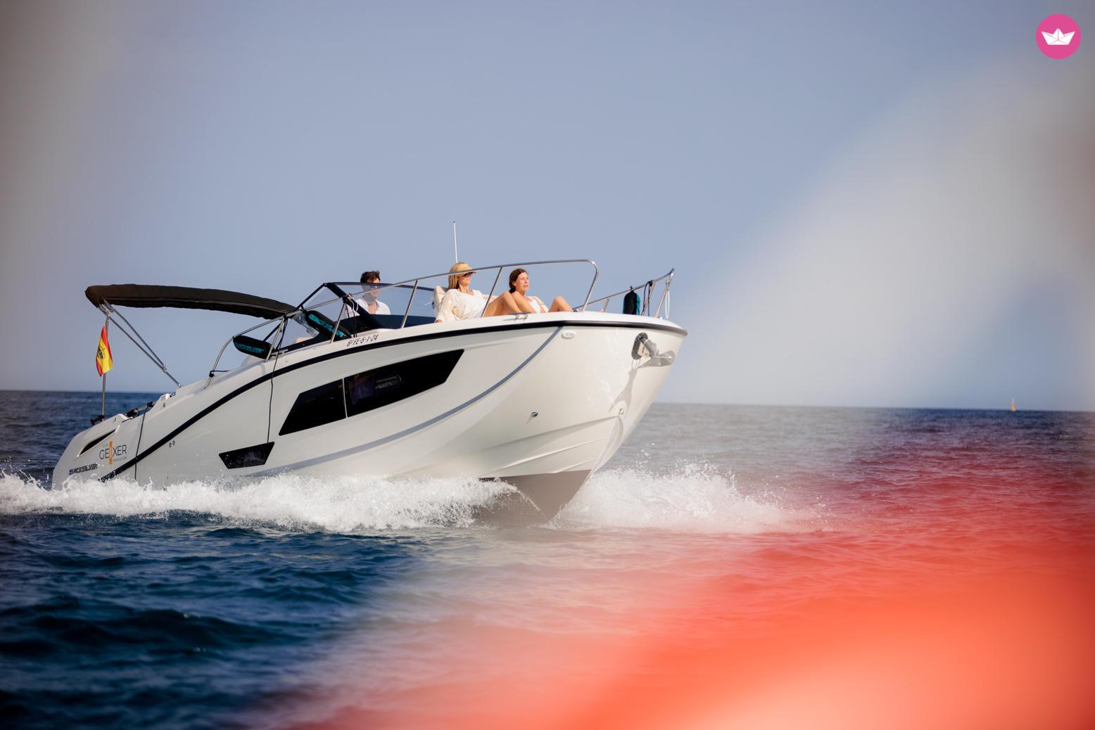 Bateau à moteur Quicksilver Activ 875 Sundeck 400cv 3