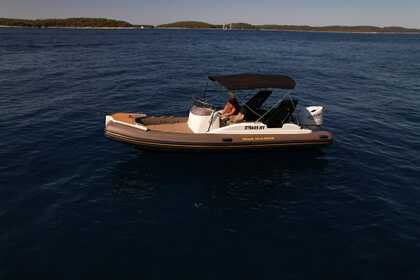 Hire Motorboat Aquamax B23f Hvar