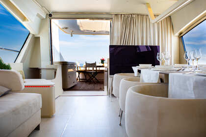 Soaris Aicon 82 - Sail the dream. Live the experience.