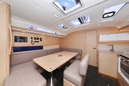 Verhuur Zeilboot Dufour Yachts Dufour 470 - 5 cab. Primošten