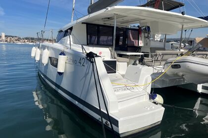 Location Catamaran Fountaine Pajot Fountaine Pajot Astrea 42 - 4 + 2 cab. Saint-Mandrier-sur-Mer