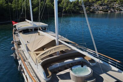 Gulet Charter for Large Groups in Marmaris