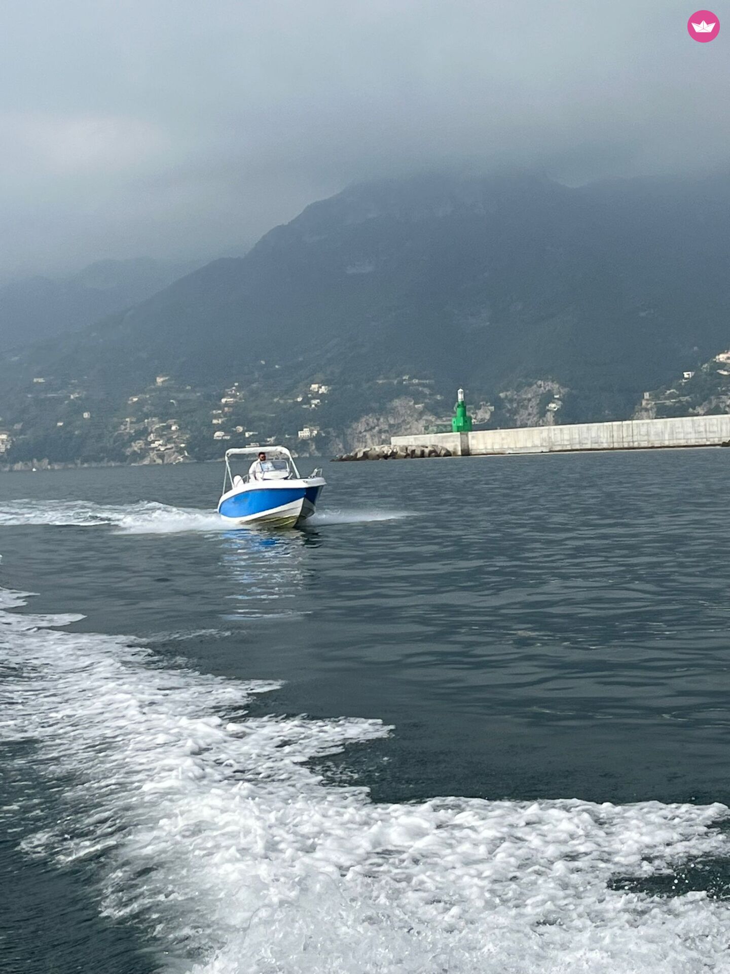 Bateau à moteur orizzonti