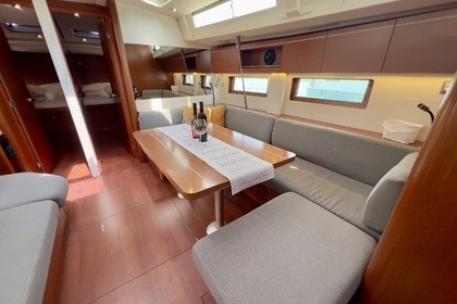 Rental Sailboat Bénéteau Oceanis 51.1 - 5 + 1 cab. Trogir