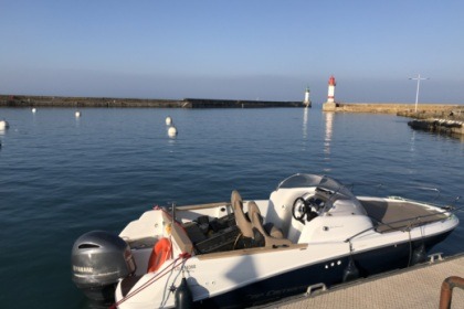 Location Bateau à moteur Jeanneau Cap Camarat 650 Wa Lorient