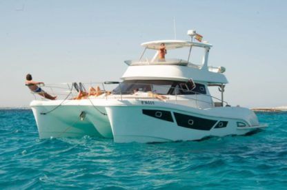 Alquiler Catamarán Flash Cat 47 Barcelona