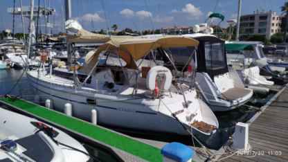 Location Voilier Jeanneau Attalia 32 Saint-Raphaël