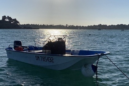 Location Bateau à moteur BOSTON WHALER Boston 16 Saint-Malo