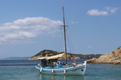 Artemida traditonal boat