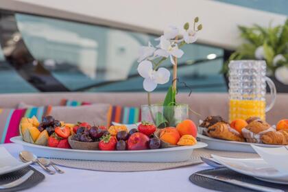 Location Yacht à moteur Sunseeker Predator 68 Cannes