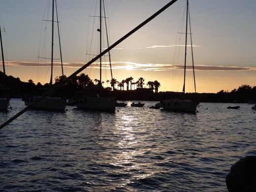 Golfo Aranci Catamaran  Bali 4.6 Mira alt tag text