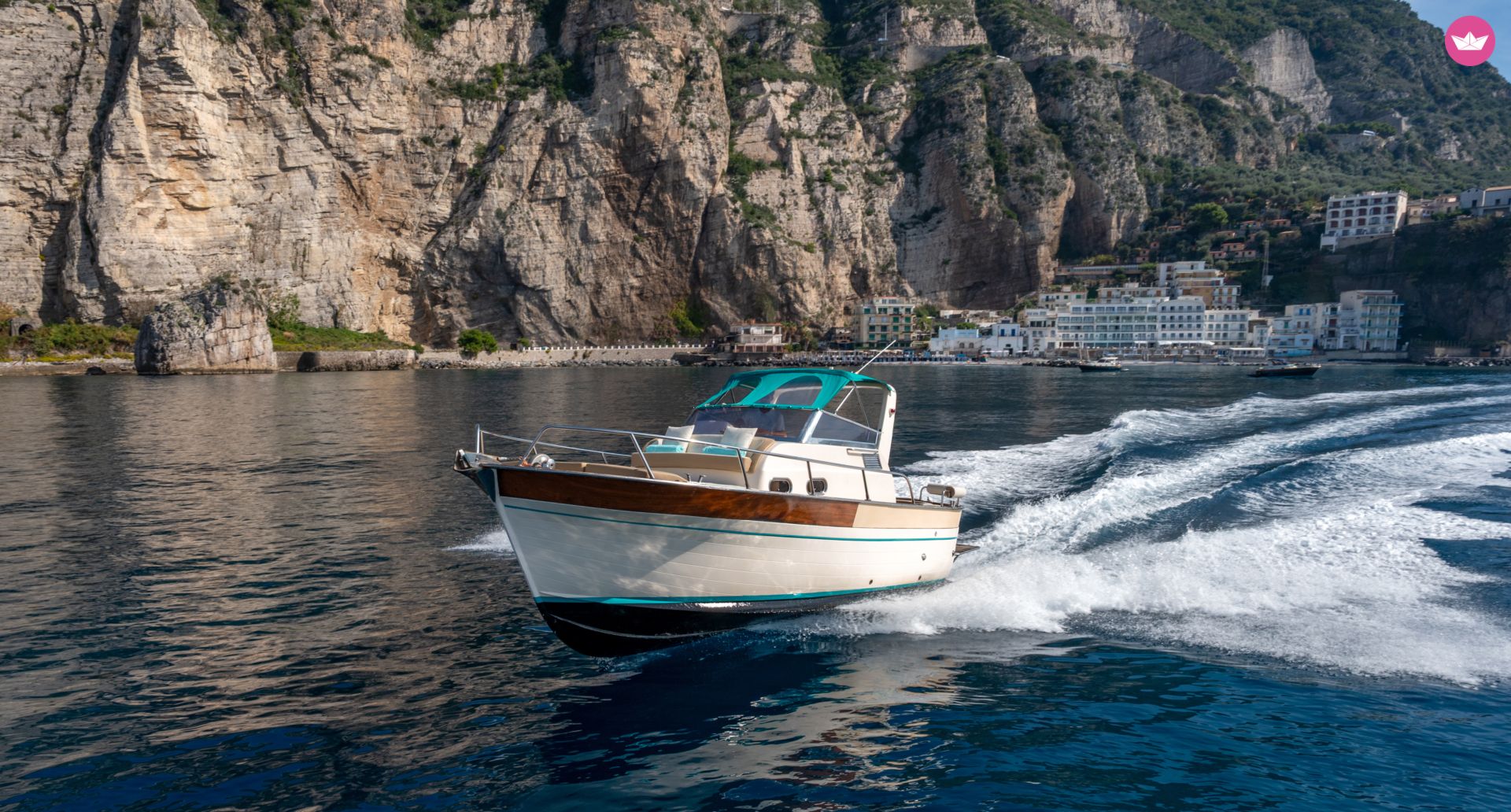 Bateau à moteur JERANTO 28 200cv 4