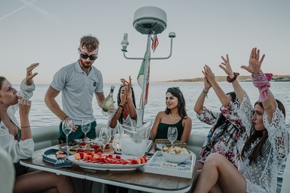 Tour in barca sulla Costa dei Trabocchi