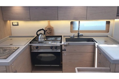 Beneteau Oceanis 51.1