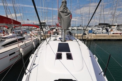 Hyra båt Segelbåt Bénéteau First 36 Biograd na Moru