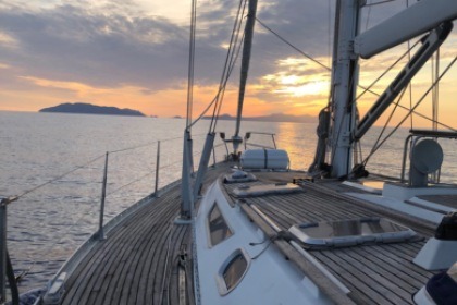 Hire Sailboat Jeanneau Sun Odyssey 52.2 Saint-Cyprien