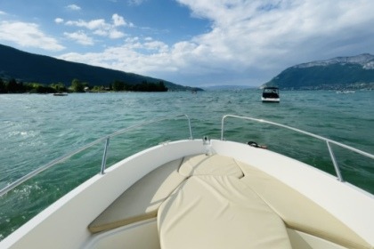 Cap Camarat 5.55 Style lac d’Annecy