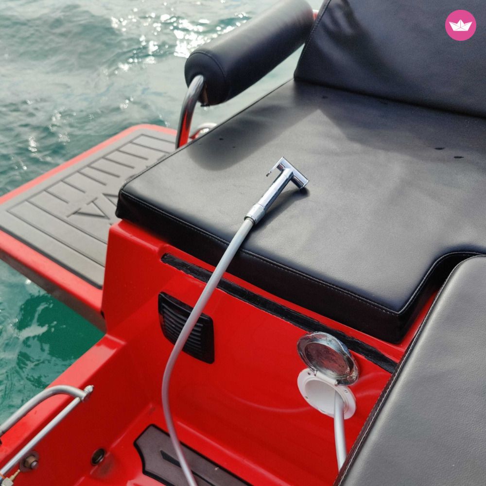 Bateau à moteur NUVA Yachts 6M OPEN 115cv 8