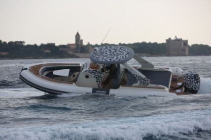 Czarter Ponton RIB Wimbi Boats W9 Grimaud
