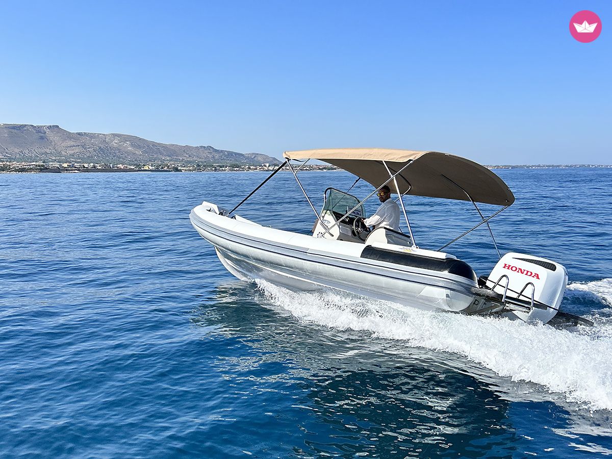 Semi-rigide Motonautica Vesuviana Marine G8 225cv 4