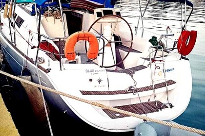 Rental Sailboat Jeanneau Sun Odyssey 32i Corfu