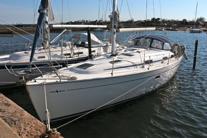 Rental Sailboat Bavaria 37 Malmö