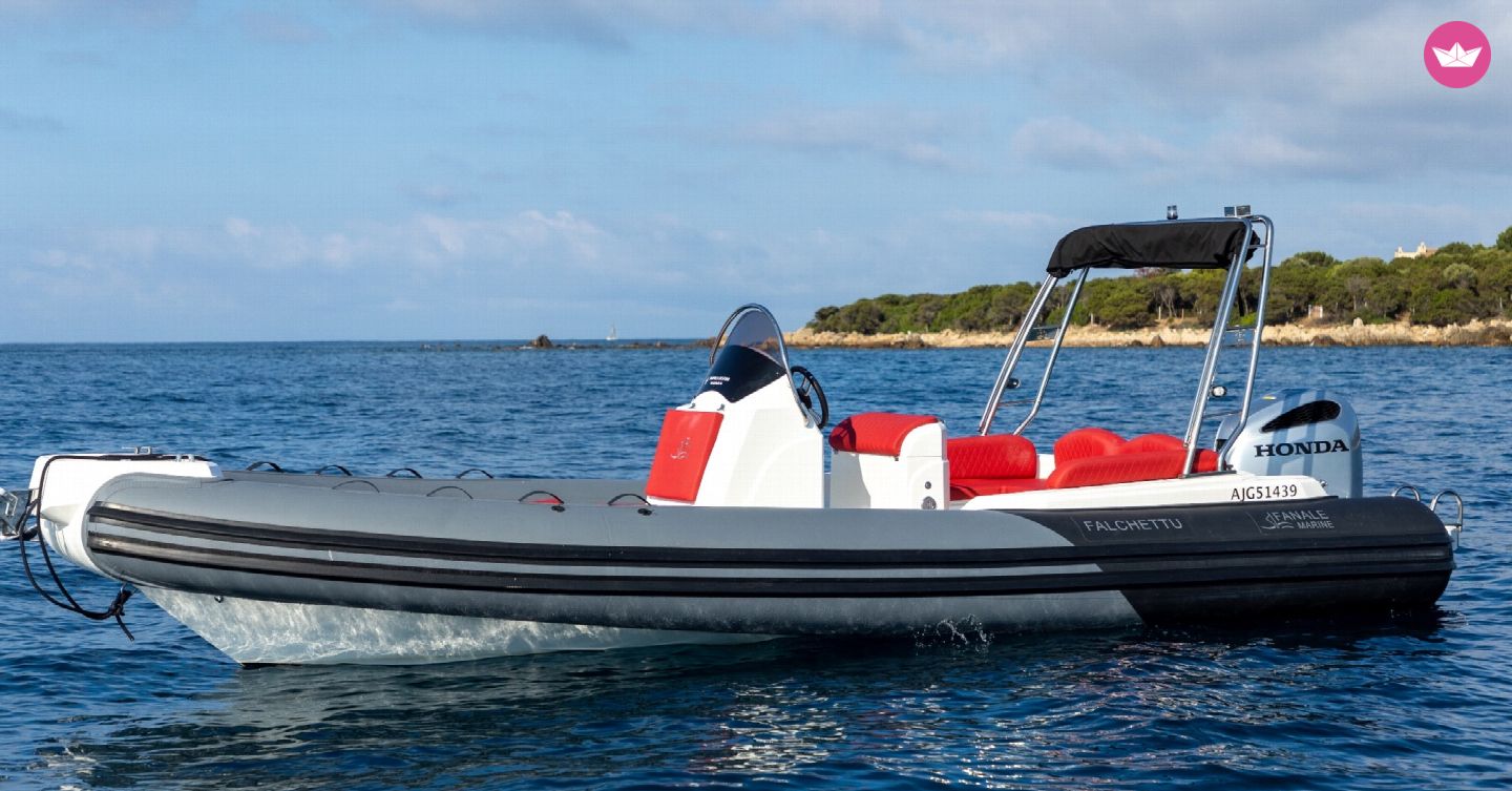 Semi-rigide FANALE MARINE FANALE 700 200cv 2