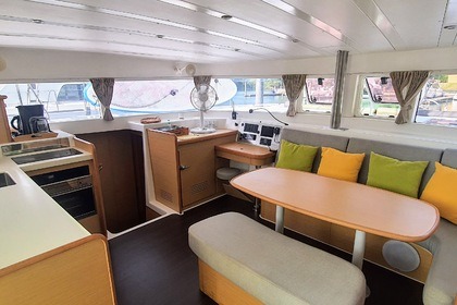 Lagoon 420 (2008) catamaran