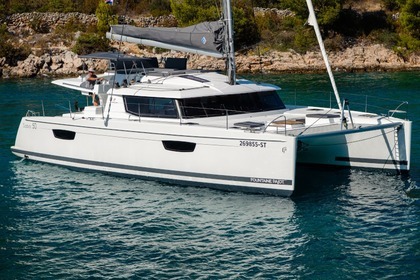 Rental Catamaran Fountaine Pajot Saba 50 Split