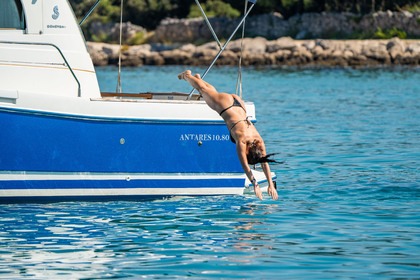 Benetau Antares 10.80 in Novalja / SKIPPER AND FUEL INCLUDED