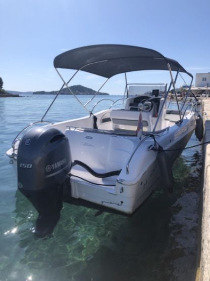 Location Bateau à moteur Bluline Open 21 Zadar