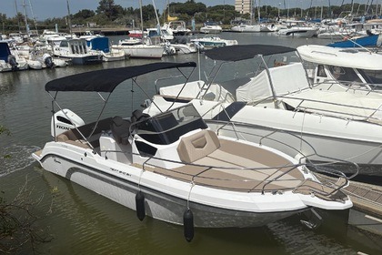 Location Bateau à moteur Ranieri Next 240 SH Vendres