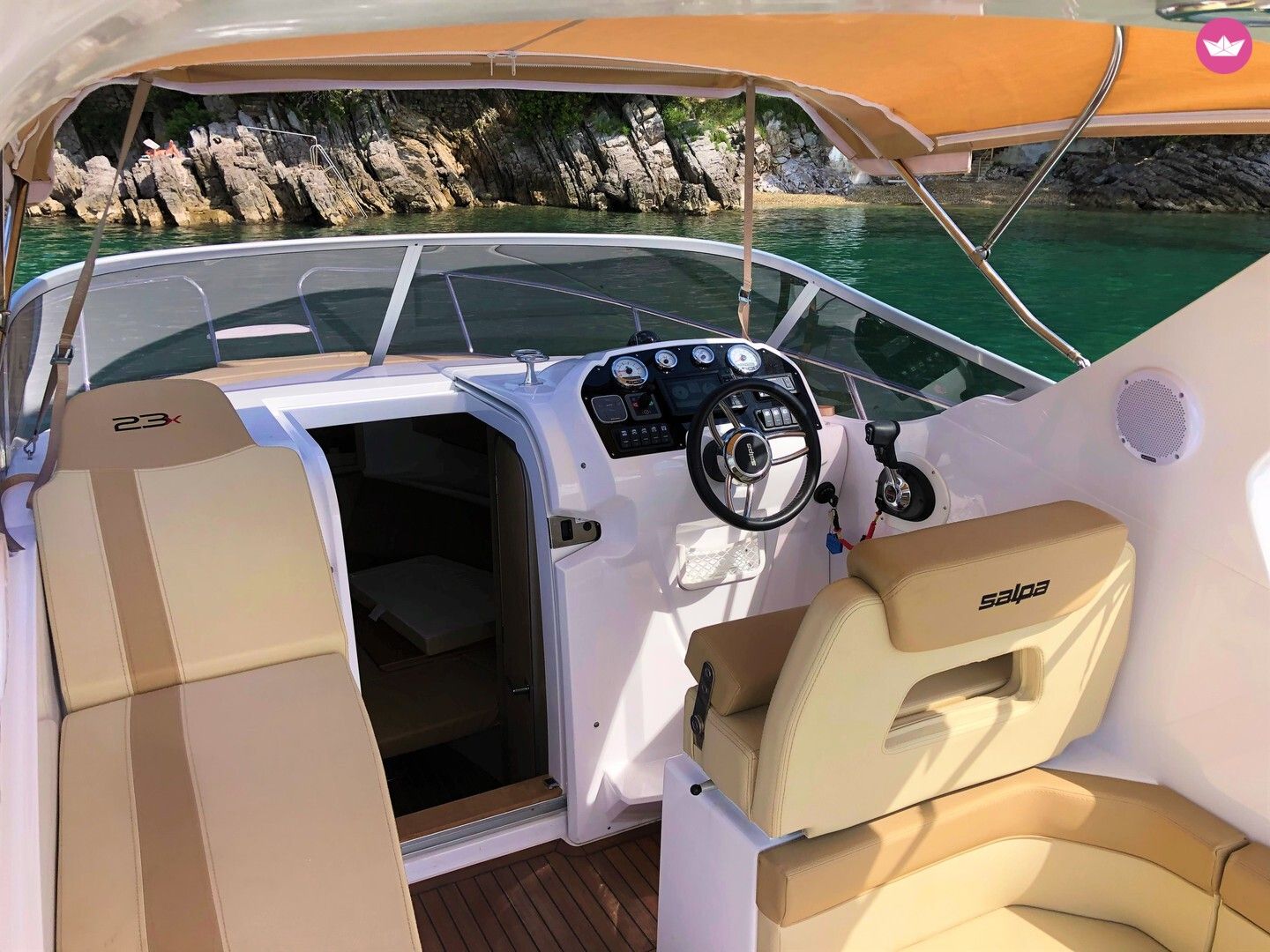 Bateau à moteur Salpa Laver 23X 250cv 5