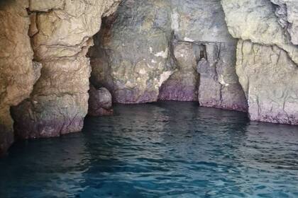 2, 3 or 4-Hour Blue Lagoon Private Boat Adventure