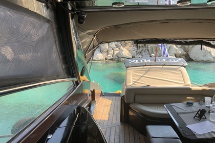 Hyra båt Motorbåt Sunseeker 47 Sunseeker 47 Glifada