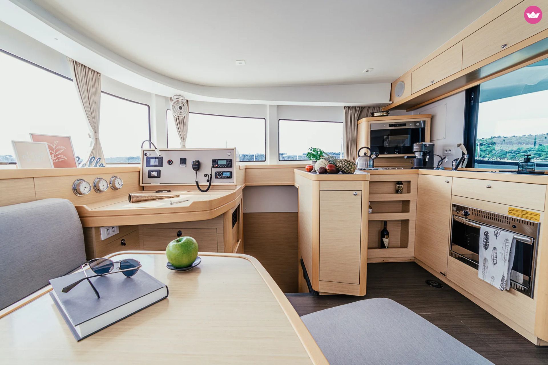 Catamaran Lagoon Lagoon 42 12.9m 7