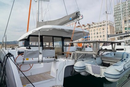 Charter Catamaran  EXCESS 11 - ADVA Toulon