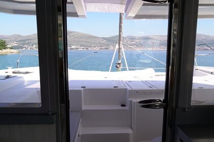 Hyra båt Katamaran Leopard Leopard 45 - 3 + 1 cab. Trogir