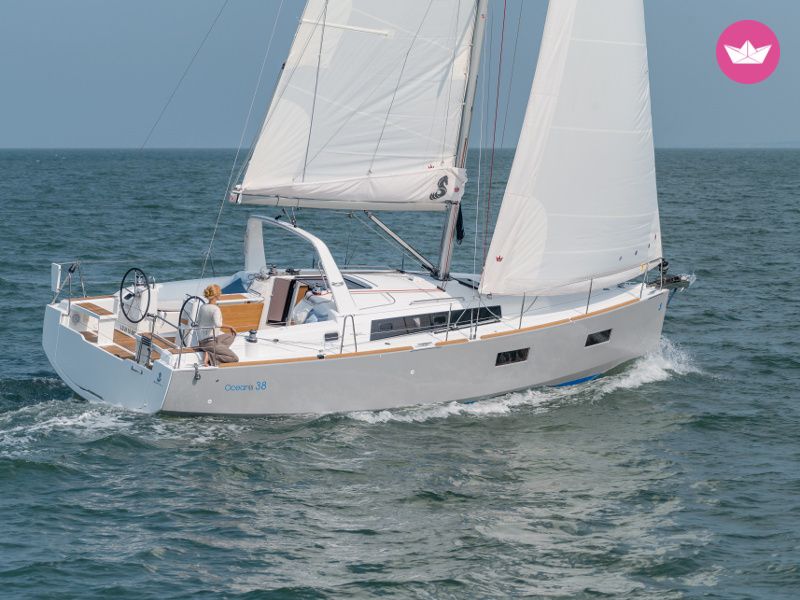 Sailboat Beneteau Oceanis 38.1  