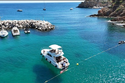 Miete Motorboot Jeanneau Prestige 36 Marseille