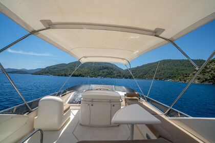 Fairline 59 Motoryacht with a capacity of 6 people